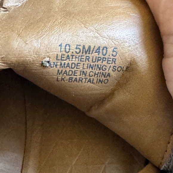 Lucky Brand Taupe Suede Ankle Booties Side Zip Low Heel Western Rustic 10.5M - Picture 14 of 14